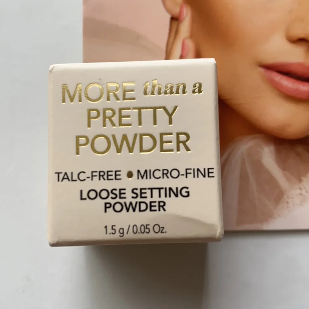 Polite Society more than a pretty powder setting universal translucent SAMPLE
